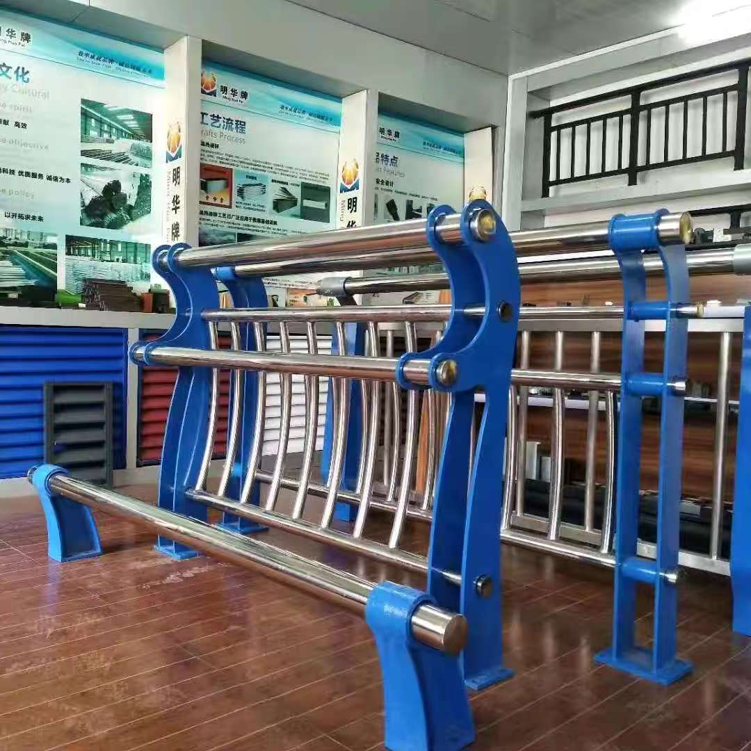 泉州市不锈钢护栏桥梁护栏 - 方案